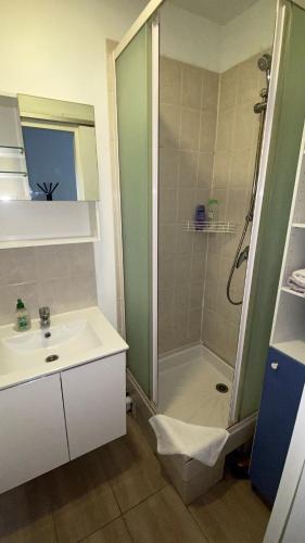 Koupelna v ubytování Studio fonctionnel en plein cœur de paris