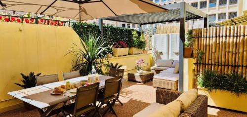 Elegant apartment in Nice centre with grand terrace