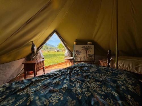 Photo de la galerie de l'établissement Camping Les Bords de Lyonne, à Saint-Jean-en-Royans