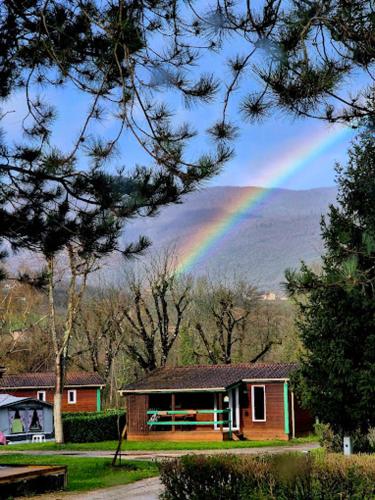 Photo de la galerie de l'établissement Camping Les Bords de Lyonne, à Saint-Jean-en-Royans