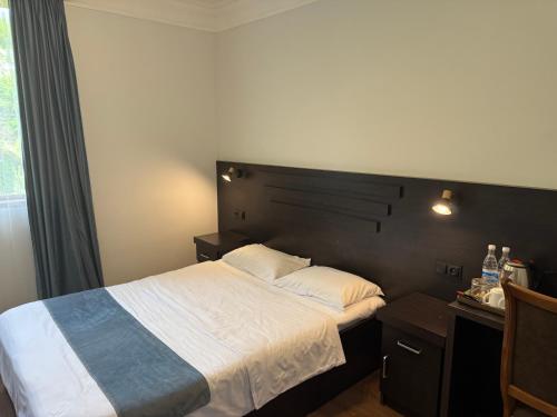 Postel nebo postele na pokoji v ubytování Ojakh Resort