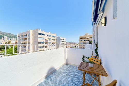 Hola MarBella Cozy Penthouse Old town & Beach