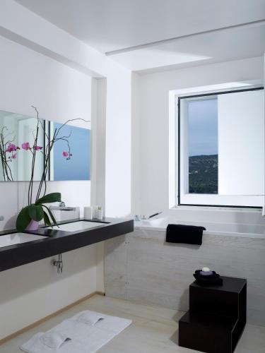 Φωτογραφία από το άλμπουμ του Infinity White Complex by GK Properties στο Πόρτο Ράφτη