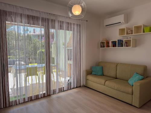 Χώρος καθιστικού στο Casa Luna a Porto Pino