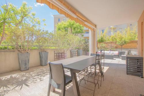 T3 Douillet avec grande terrasse