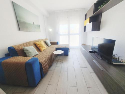 Alquilaencanarias Medano Cabezo Beach