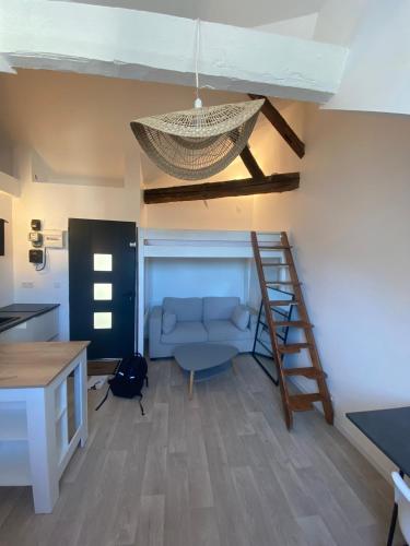 STUDIO 22M2 Neuf CENTRE VILLE de NANTES à 100m de la Cathédrale