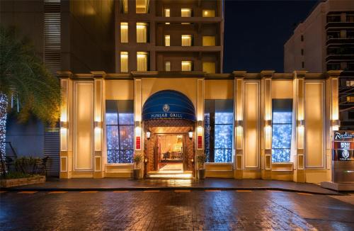 Exteriér nebo vchod ubytování Radisson Suites Bangkok Sukhumvit