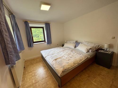 Cama o camas de una habitación en suites11 com - contactless check-in
