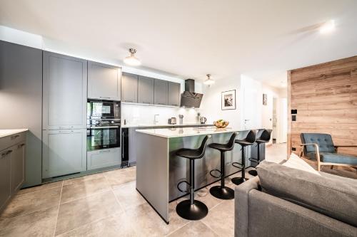 Apartment Mathilde Les Houches - by EMERALD STAY photo 2