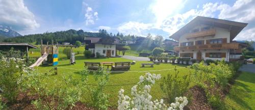 Ferienhaus & -wohnung Flatscher