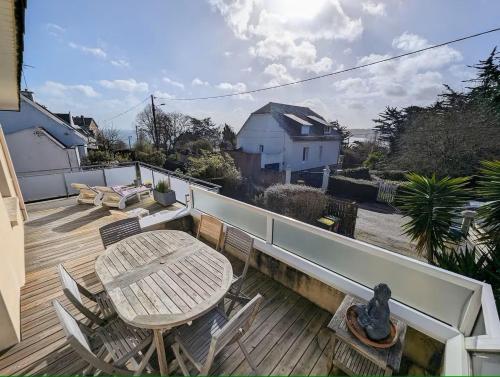 Balkón nebo terasa v ubytování La Rognouse - Maison vue mer