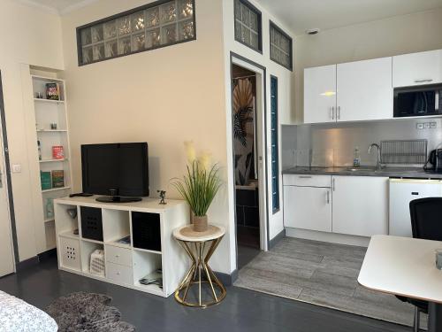 Photo de la galerie de l'établissement Cosy studio châtelets les halles, à Paris