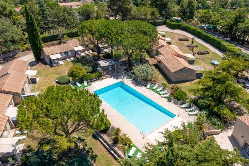 Small T2 cottage in provencal style