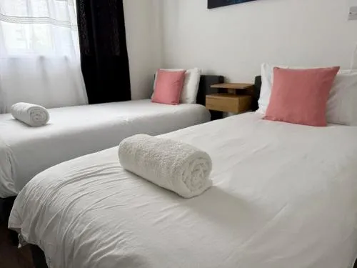 City Centre Embankment Apartments Superb Location photo 7