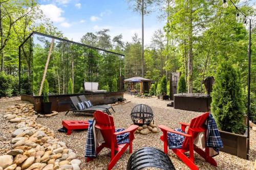 Zahrada ubytování Luxury Mirror Cabin-Private-Hot Tub-FirePit