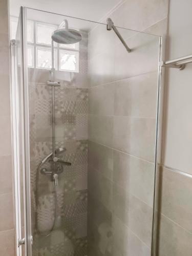 Apartamento La Roca Rental, 1 dormitorio Acogedor con vistas al mar