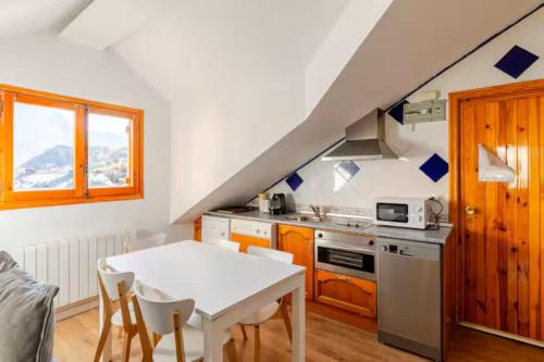 Dapur atau dapur kecil di Los Arcos de Escarrilla