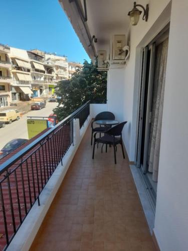 Balkoni atau teres di Tzounos Apartment