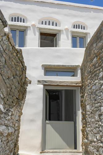Gallery image of DYO Arnados View in Arnados