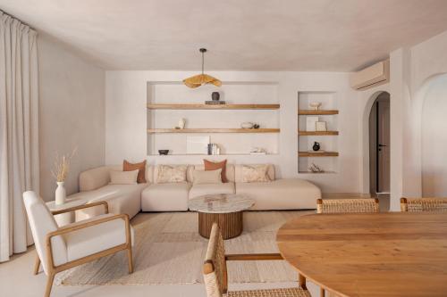 Villa Hikari - Design house with heated pool in Corralejo