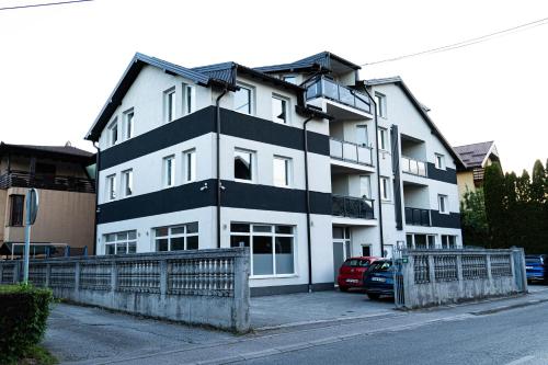 Bangunan di mana terletaknya apartmen