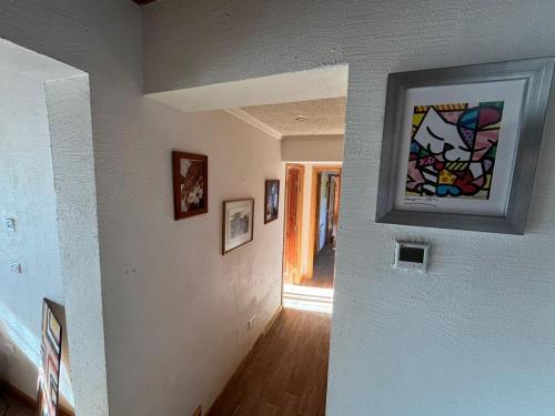 Fotografie z fotogalerie ubytování Casabosque minutes from the sea v destinaci Valparaíso