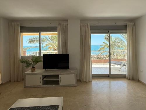 Nautique BeachFront Apartment