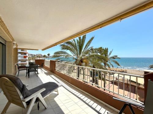 Nautique BeachFront Apartment