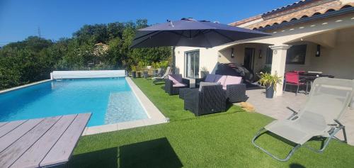 Villa 6 Personnes 3 Chambres distinctes et piscine privée 5X10