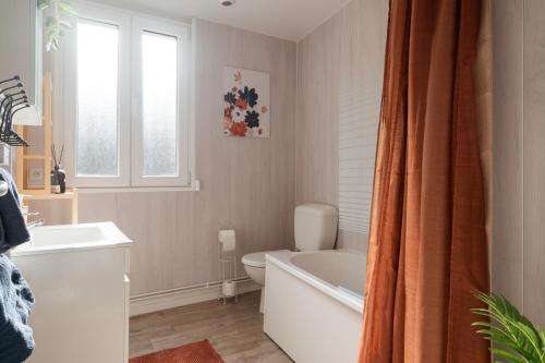 Koupelna v ubytování Charmante Maison à Rouen