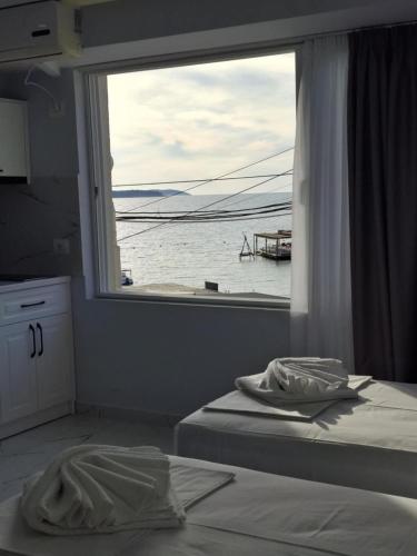 Gallery image of Dream Seaview Apartment INI in Íshulli i Tetranisit