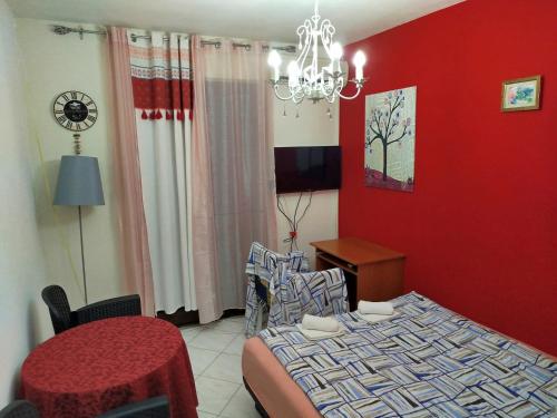 Sandra Apartment 3