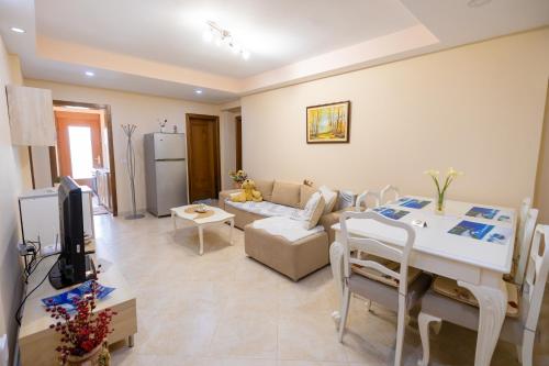 TV a/nebo společenská místnost v ubytování Nathalies Home