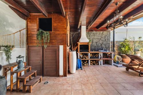 Villa Homaira - VipVipVillas