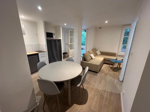 Photo de la galerie de l'établissement Les Châtaigniers 2 chambres, à Villeneuvette