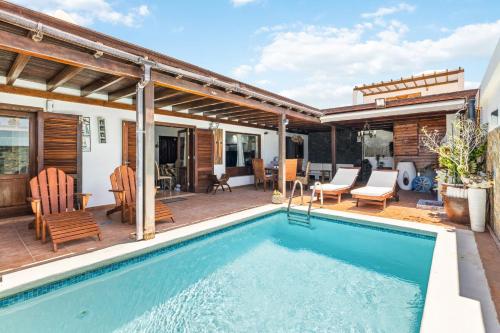 Villa Homaira - VipVipVillas