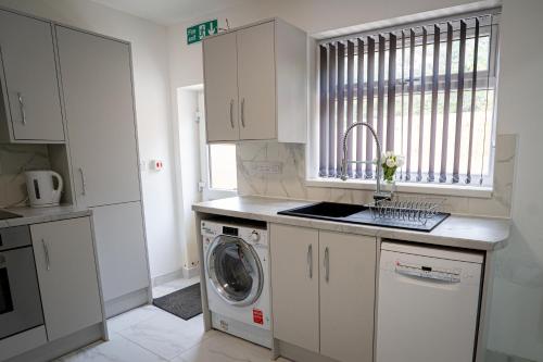 Beckbury House close to the City, 7 mins from QE and Royal Othopedic Hospital, Bham University photo 30