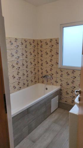 Ванная комната в Iris studio spacious apartment