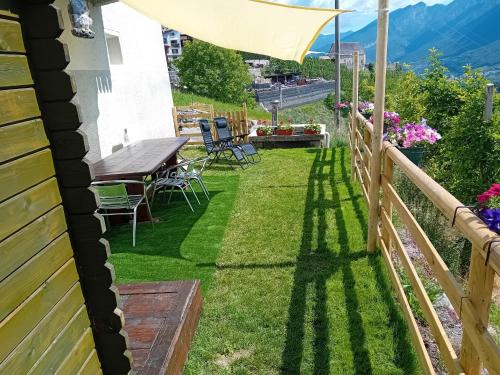 Nespecifikovaný výhled na hory nebo výhled na hory při pohledu z apartmánu