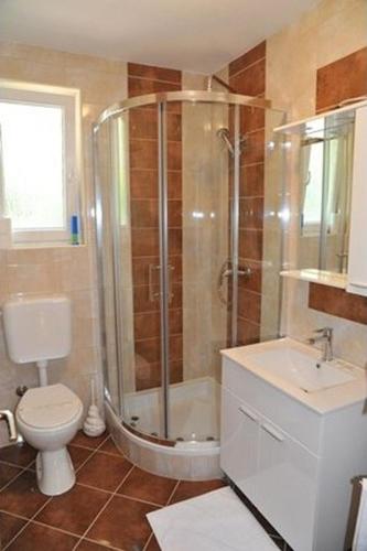 Apartments by the sea Kampor, Rab - 24554
