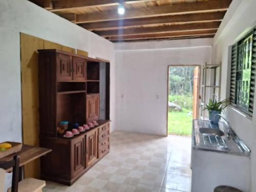 Kuchyň nebo kuchyňský kout v ubytování Paraíso das águas