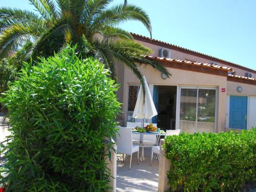 Holiday home near the sea at Cyprien Plage