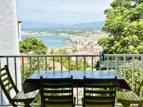 Luminoso apartamento con vista al mar, mascotas permitidas - ES-258-110