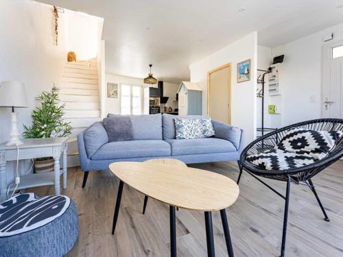 Maison moderne au Bois-Plage-en-Ré avec jardin - FR-1-835-3