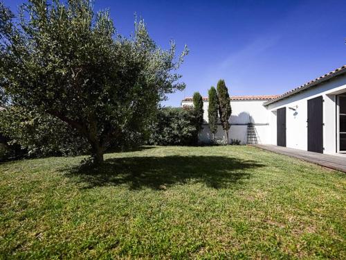 Maison 5 chambres jusqu'à 10 pers - Proche Phare des Baleines - FR-1-835-17