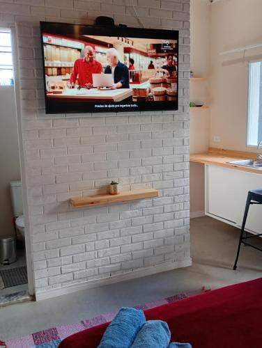 Televisyen dan/atau pusat hiburan di Quarto Em Santana De Parnaiba