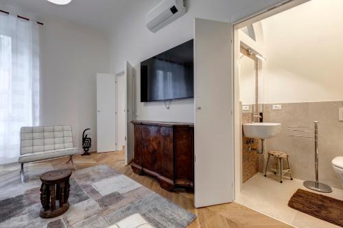 San Gallo Apartment by Mamo Florence