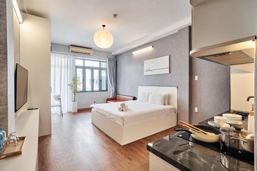 Katil atau katil-katil dalam bilik di S Lux Apartment 5 mins walking in central