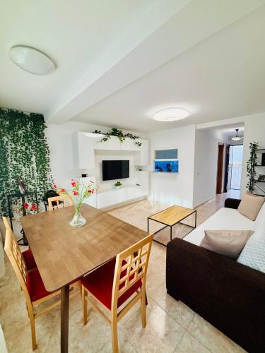 Apartamento Duplex 5 min de la playa